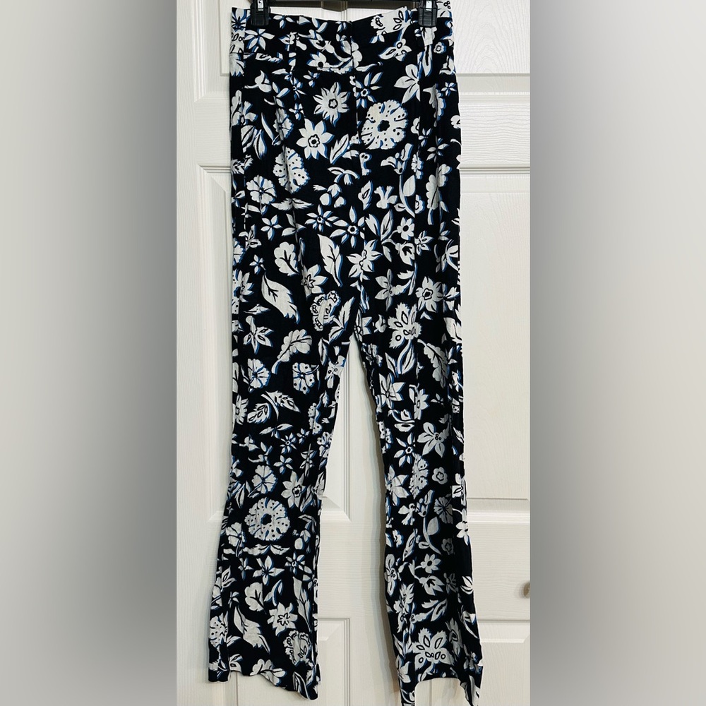 Zara Blue and White Floral Pants